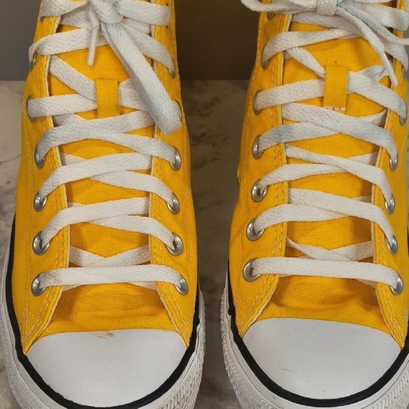 Converse All Star Yellow High-Top Sneakers , Women's 11.5 , Mens 9.5 - Picture 3 of 10